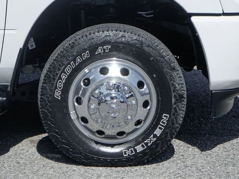 Used 2024 RAM 3500 Laramie w/ Sport Appearance Package AWD/4WD image 44