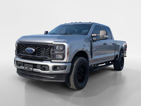 Used 2024 Ford F250 XL w/ STX Appearance Package image 5