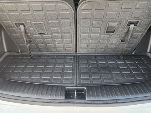 Used 2025 Kia Sorento S w/ Panoramic Sunroof Package FWD image 34