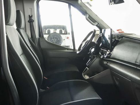 Used 2023 Ford Transit 350 XLT RWD image 15