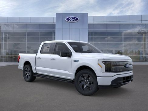 Used 2025 Ford F150 Lightning Flash AWD/4WD image 7
