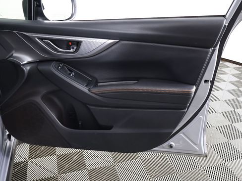 Used 2023 Subaru Crosstrek 2.5i Limited w/ Moonroof Package image 24