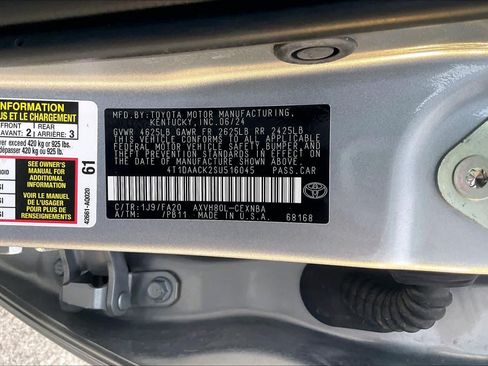 Used 2025 Toyota Camry LE FWD image 34