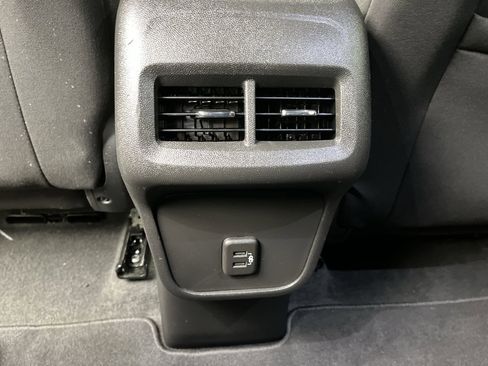 Certified 2022 Chevrolet Equinox LT image 12