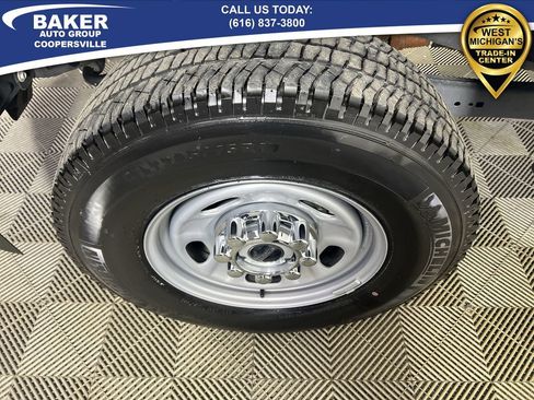 Used 2023 Ford F350 XL w/ Snow Plow Prep Package image 31