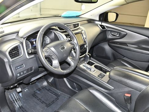 Used 2019 Nissan Murano SL AWD/4WD image 2