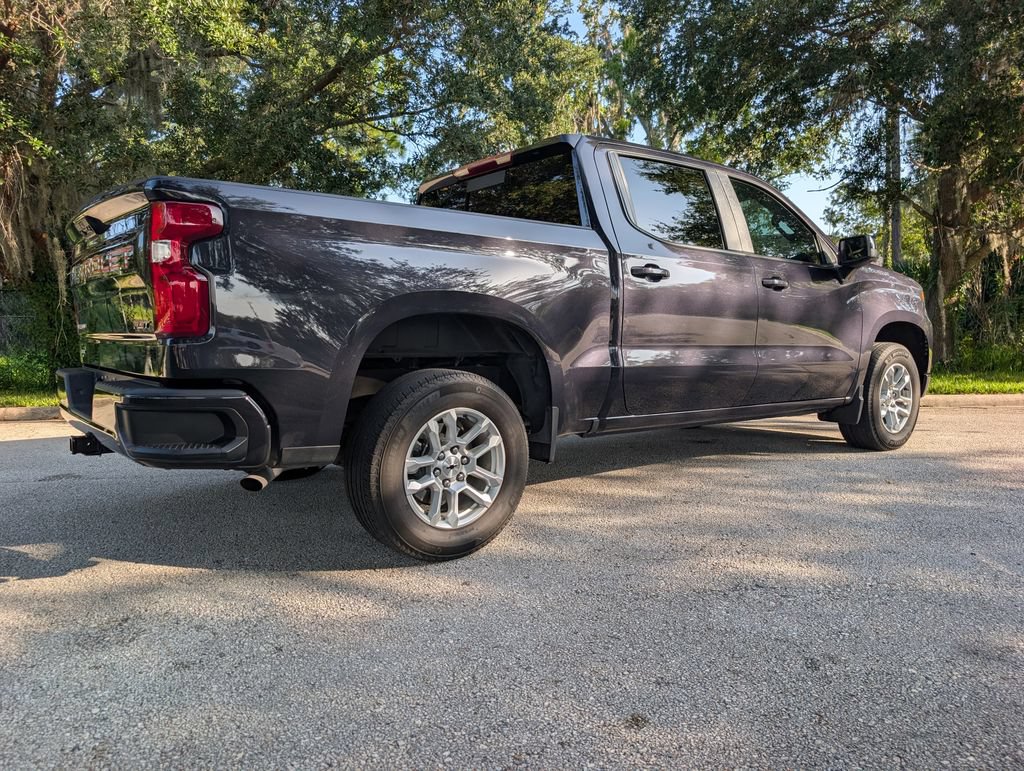 Used 2024 Chevrolet Silverado 1500 RST w/ Convenience Package II RWD image 9