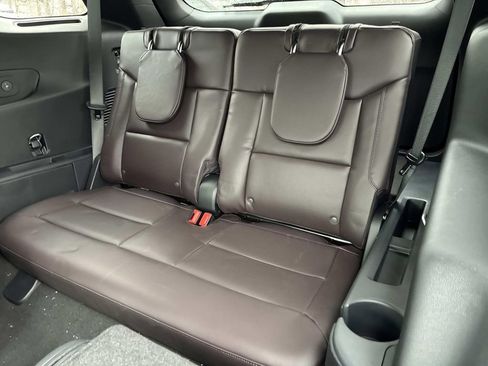 New 2026 Ford Explorer Platinum w/ LUX Leather Package image 6