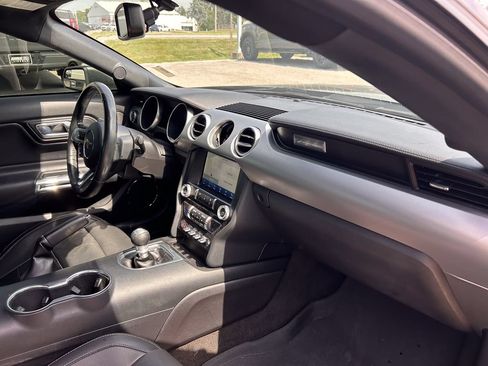 Used 2018 Ford Mustang GT Premium RWD image 15