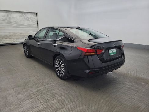 Used 2023 Nissan Altima 2.5 SV image 5