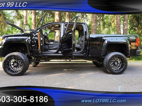 Used 2016 GMC Sierra 2500 Denali w/ Duramax Plus Package AWD/4WD image 30