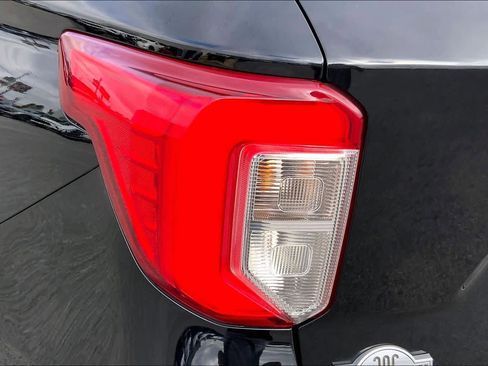 Certified 2021 Ford Explorer King Ranch image 29