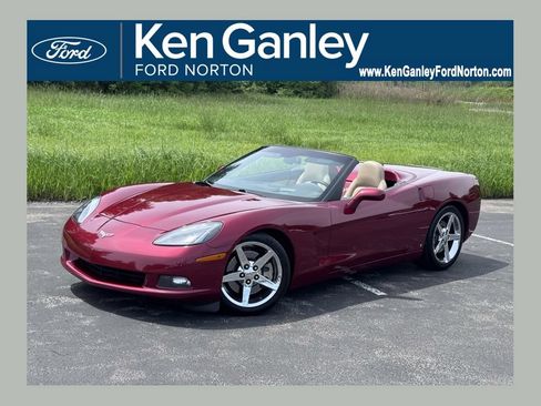 Used 2007 Chevrolet Corvette Convertible w/ Preferred Equipment Group RWD image 1