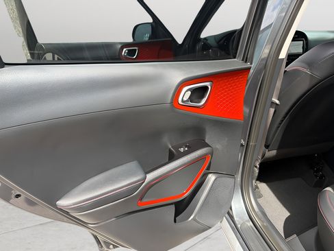 Used 2023 Kia Soul GT-Line FWD image 19