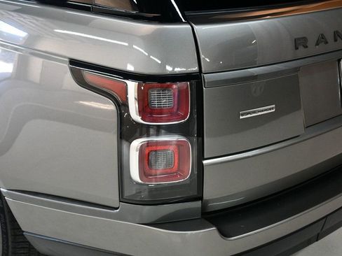 Used 2019 Land Rover Range Rover Supercharged image 14