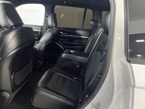 Used 2023 Jeep Grand Cherokee Trailhawk w/ Advanced Protech Group II image 26