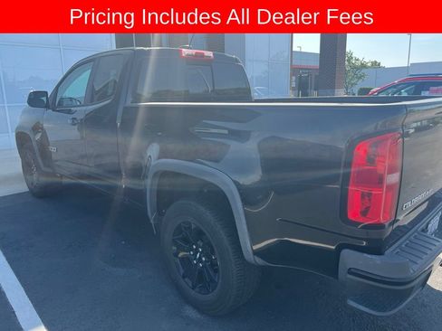 Used 2017 Chevrolet Colorado Z71 w/ Z71 Midnight Edition AWD/4WD image 3