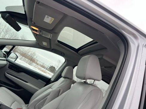Used 2023 Honda Odyssey Touring image 34