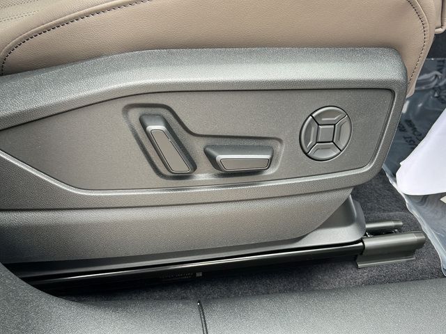 New 2026 Audi Q5 Premium Plus AWD/4WD image 16