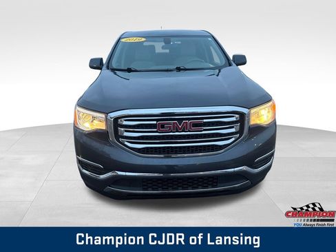Used 2019 GMC Acadia SLE image 9
