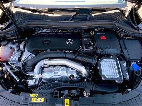Used 2026 Mercedes-Benz GLA 250 4MATIC image 26