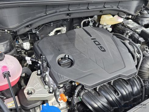 Certified 2026 Kia Sorento LX FWD image 18