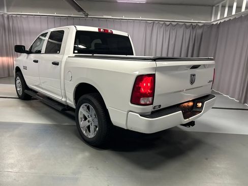 Used 2018 RAM 1500 Express w/ Express Value Package AWD/4WD image 5