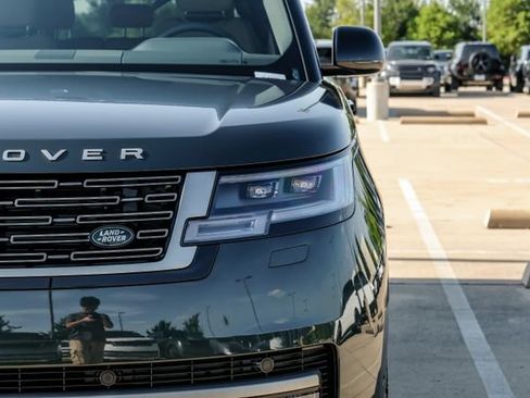 New 2026 Land Rover Range Rover Long Wheelbase SE AWD/4WD image 61
