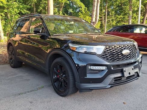 Used 2023 Ford Explorer ST w/ Equipment Group 401A AWD/4WD image 2