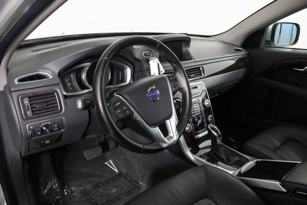 Used 2016 Volvo XC70 T5 Premier AWD/4WD image 7