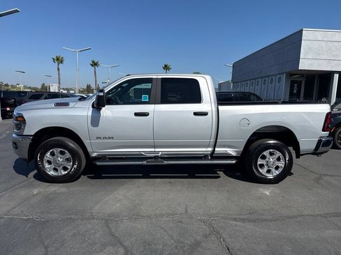 Certified 2026 RAM 2500 Big Horn AWD/4WD image 4