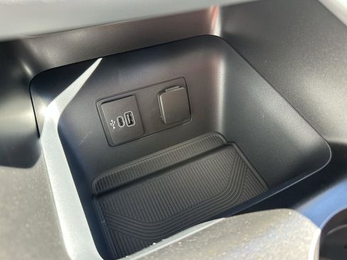 New 2026 Ford Explorer Active image 16