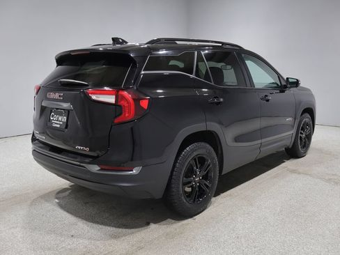 Used 2023 GMC Terrain AT4 AWD/4WD image 2
