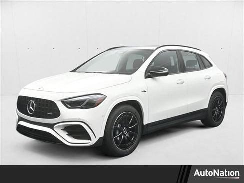 New 2025 Mercedes-Benz GLA 35 AMG 4MATIC image 1