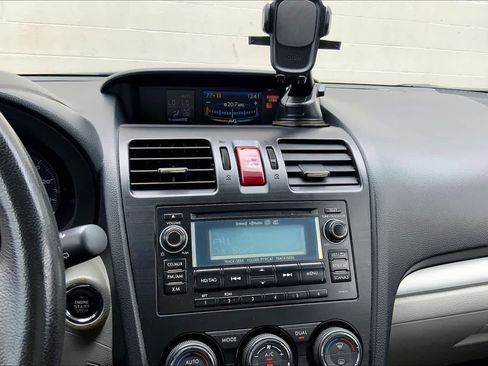 Used 2015 Subaru Forester 2.5i Touring w/ Popular Package #1 AWD/4WD image 34