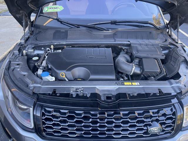 Used 2019 Land Rover Range Rover Evoque HSE Dynamic AWD/4WD image 17