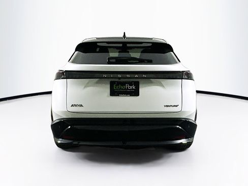 Used 2023 Nissan Ariya VENTURE+ image 7