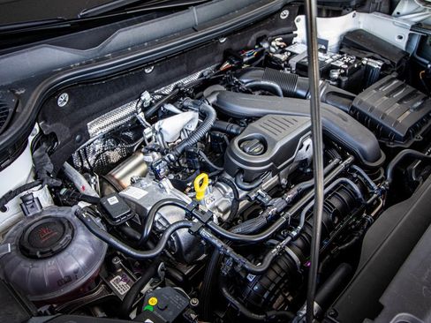 New 2026 Volkswagen Taos S image 22