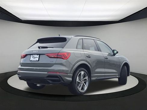 New 2025 Audi Q3 2.0T Premium image 7