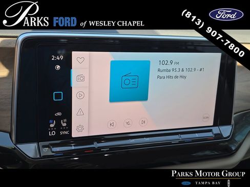 Used 2025 Volkswagen Atlas SE image 21