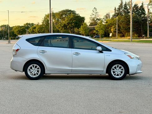 Used 2012 Toyota Prius V Three FWD image 8