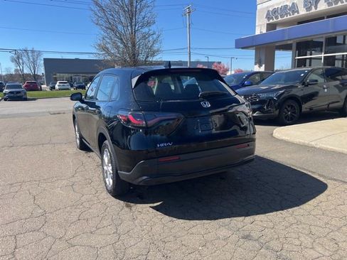 Used 2024 Honda HR-V LX image 12