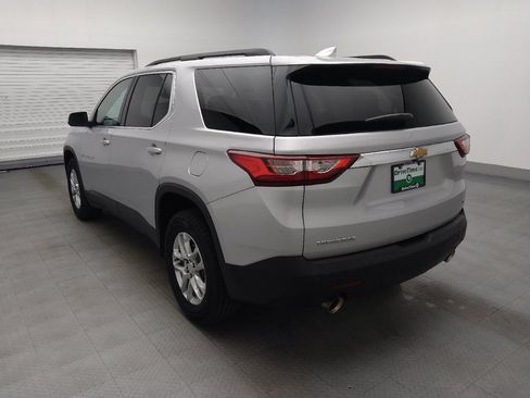 Used 2021 Chevrolet Traverse LT FWD image 5