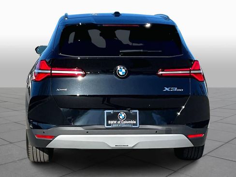 Used 2025 BMW X3 xDrive30i w/ Convenience Package image 5