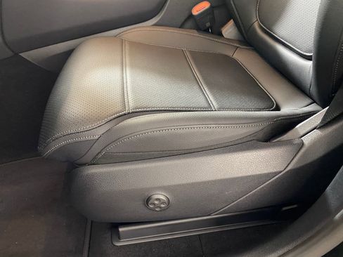 New 2026 Mercedes-Benz GLC 350e 4MATIC image 12