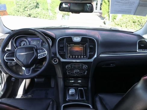 Used 2022 Chrysler 300 Touring L w/ Popular Equipment Group image 27