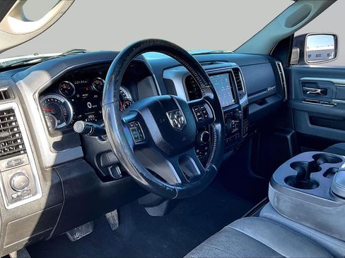 Used 2019 RAM 1500 Big Horn AWD/4WD image 12