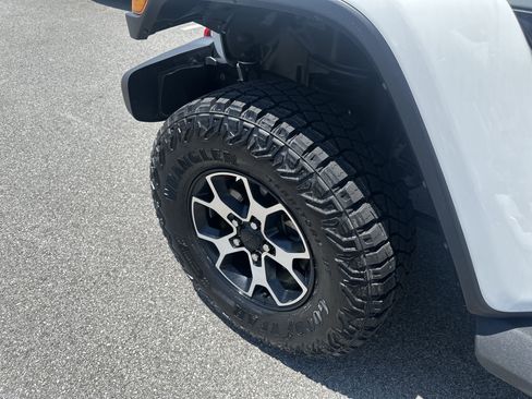 Used 2022 Jeep Wrangler Unlimited Rubicon w/ LED Lighting Group image 14