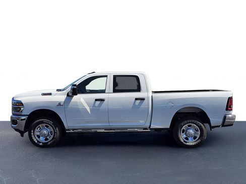 New 2026 RAM 2500 Tradesman AWD/4WD image 14