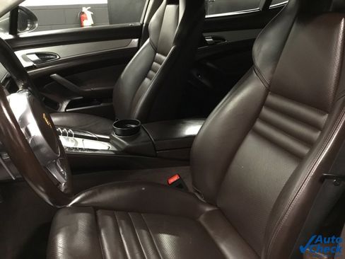Used 2016 Porsche Panamera GTS image 23